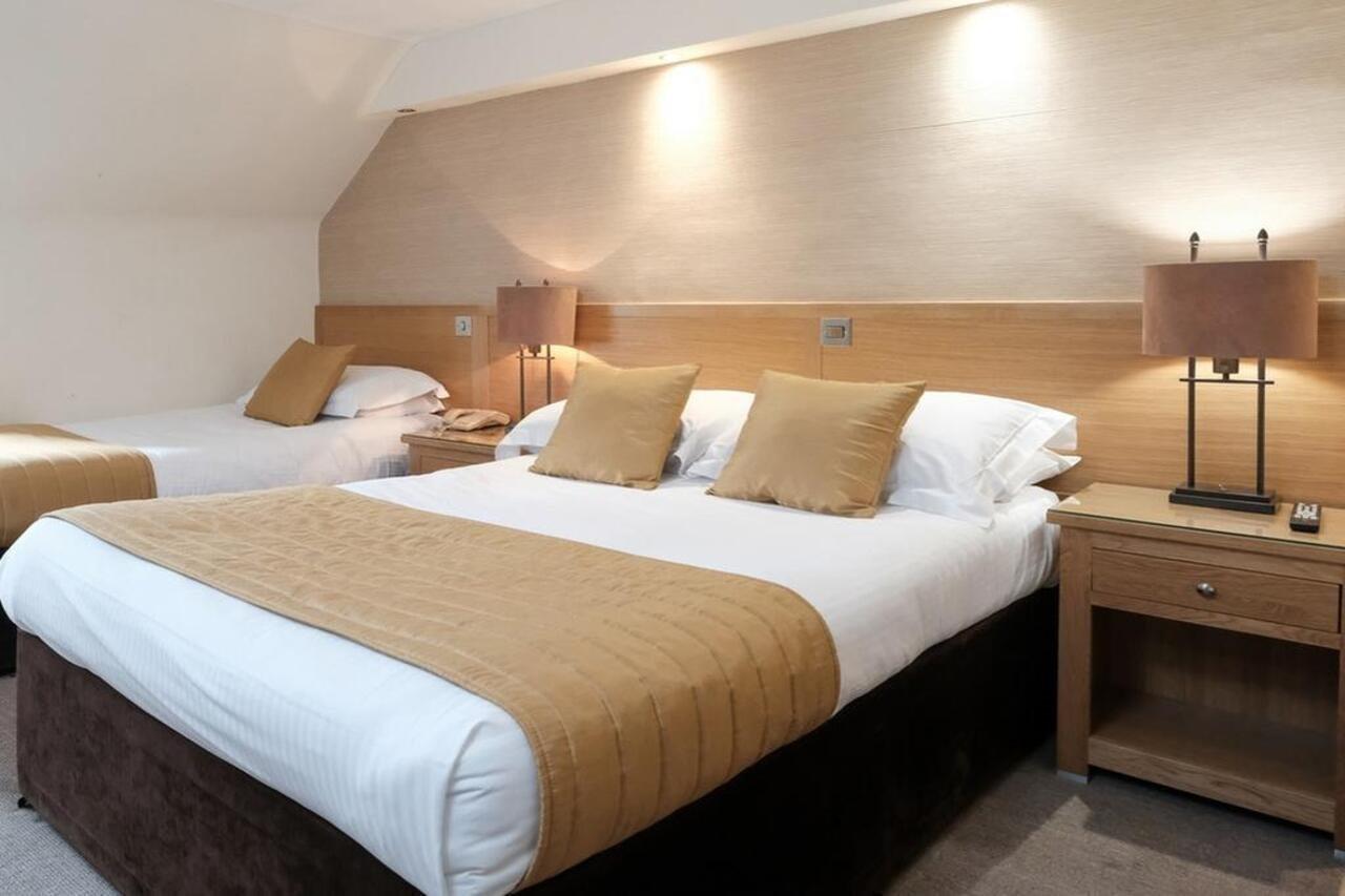 The City Hotel Dunfermline Buitenkant foto